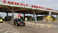 Türkiye'ye sevinçle gelen gurbetçilerin Kapıkule'den "hüzünlü" dönüşleri devam ediyor