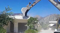 Milas'ın turistik mahallelerinde kaçak yapılar yıkılıyor