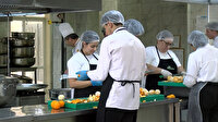 Yemek şirketleri ile yarışan meslek lisesi: 25,5 milyon lira ciro yaptı
