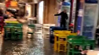 İzmir'de şiddetli yağış yaşamı olumsuz etkiledi