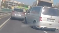 İstanbul'da trafiği tehlikeye düşüren sürücüye 2 bin 215 lira ceza