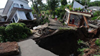 Endonezya'daki depremde hayatını kaybedenlerin sayısı artıyor