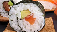 Suşi Nasıl Yapılır? Evde Kolay Malzemelerle Suşi (Sushi) Tarifi