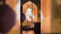İran'da bir protestocu benzin döktüğü medreseyi ateşe verdi