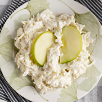 Yeşil Elmalı Kereviz Salatası