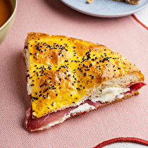 Pastırmalı Kaymaklı Ev Yapımı Pide 