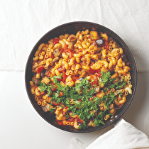 Domates Soslu Patlıcanlı Makarna