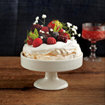 Çilekli Pavlova