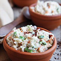 Yoğurtlu Lahana Salatası