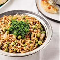 Semizotlu Bezelyeli Siyez Bulguru Pilavı