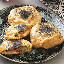 Bamyalı Börek