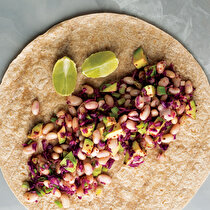 Avokadolu Kuru Fasulye Dürümü