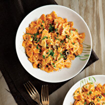 Kremalı Domates Soslu Makarna