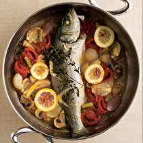 Tencerede Domatesli Alabalık