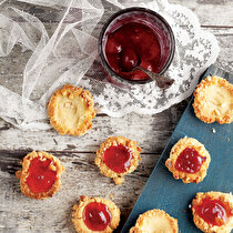 Fındıklı Reçelli Kurabiye