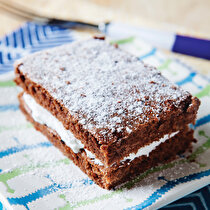 Çocukları sevindiren en tatlı atıştırmalık: Süt Dilimi 