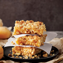 Kayısı ve Hindistan Cevizli Barlar