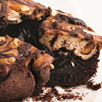 Labne ve Yer Fıstıklı Brownie