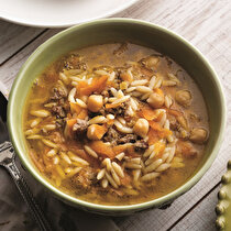 Kıymalı Şehriye Çorbası