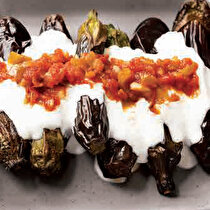 Domates Soslu Minyatür Patlıcan