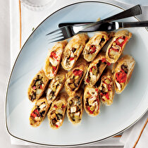 Sebzeli Tavuklu Börek