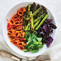 Kuşkonmaz Salatası