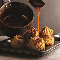 Muzlu Labneli Karamel Soslu Cupcake