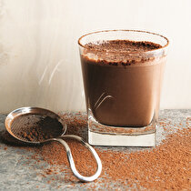 Kakaolu ve Fındık Sütlü İçecek