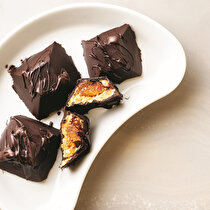 Bitter Çikolatalı Kayısılı Fıstık Ezmesi