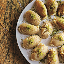 Fıstıklı Un Helvası