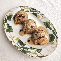 Orman Meyveli Tahinli İrmik Tatlısı