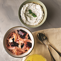 Yoğurtlu Bulgurlu Salata