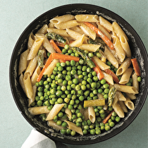 Kremalı Kuşkonmazlı Makarna