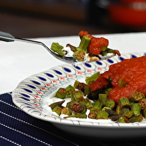 Domates Soslu Bamya Kızartması