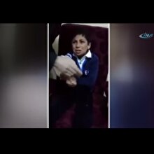 Aşı olan çocuğun bir türlü hemşireden emin olamayışı