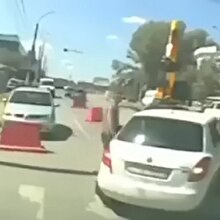 Sürücülerin inadı güldürdü!