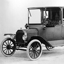 Otomobillerin 1915'ten 2015'e 100 yıllık değişimi