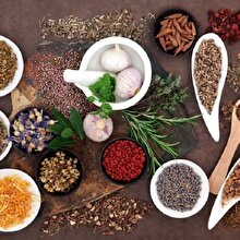 Sağlık Bakanlığı alternatif tıbbın adresi aktarlarda satılan 38 ürünü yasakladı