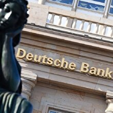 Batmak üzere olan 146 yıllık Deutsche Bank 10 yıllık Twitter'ın gerisinde kaldı