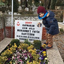 Şehit kaymakamın eşinden yürek burkan paylaşım