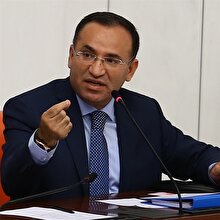 Bekir Bozdağ, sosyal medya kullanımına ilişkin önemli açıklamalarda bulundu