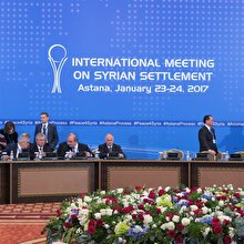 Astana görüşmeleri: Rejim ile muhalifler ilk kez aracısız görüştü