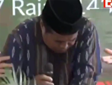 Ünlü hafız Şeyh Abdurrahman canlı yayında hayatını kaybetti