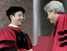 Mark Zuckerberg 12 yıl sonra nihayet mezun oldu