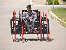 Liseli gençler örümcek şeklinde 'mayın arama robotu' tasarladı