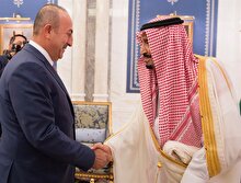 Dışişleri Bakanı Çavuşoğlu, Kral Selman ile bir araya geldi