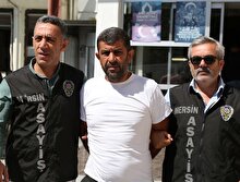 Cinayetten aranıyordu, yakalanınca polisleri tebrik etti