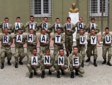 Sınırdaki Mehmetçiklerden duygu dolu mesaj