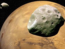 Hubble teleskobu Mars'ın uydusu Phobos'u görüntüledi