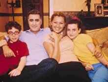 16 senelik bir aile komedisi: Çocuklar Duymasın